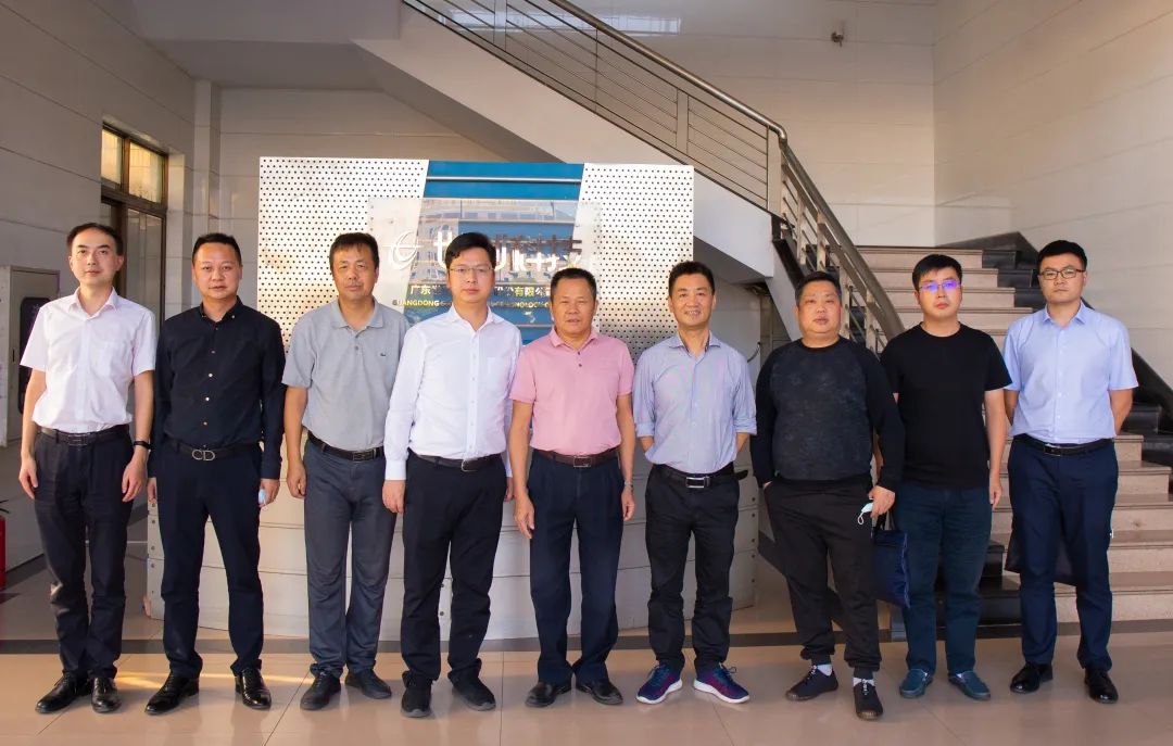 Hu Lan, Deputy District Head of Xindu District, Chengdu, visited STRONG TECHNOLOGY